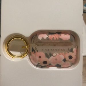 Rifle Paper Company AirPods Pro Case💗